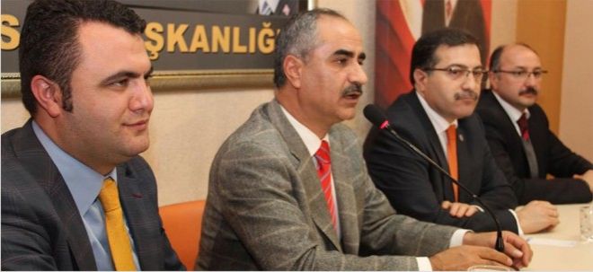 AYDIN GENÇLERLE BİR ARAYA GELDİ